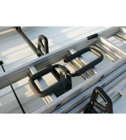Adattatore per pioli scale u-6 n11067